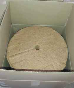 Tapis de paillage en fibre de coco et latex biodégradable, mélange de fibres de coco naturelles pour la rétention de l'humidité dans les plantes et les jardins - Product Image 4