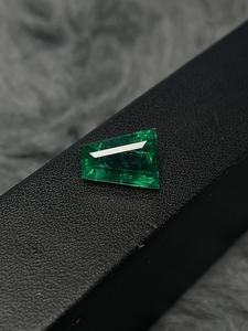 Émeraude naturelle de Zambie, pierre précieuse verte authentique de qualité supérieure pour la fabrication de bijoux - Product Image 5
