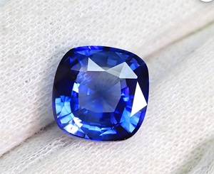 Piedra preciosa facetada de zafiro azul creado en laboratorio de 8 mm - Gemas de zafiro azul en forma de cojín - Piedra sintética de alta calidad para joyería. - Product Image 3