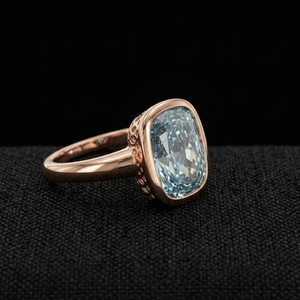 แหวนค็อกเทลโรสโกลด์ 14k ประดับเพชรทรงวงรีแบบหนามเตย ได้รับการรับรองจาก IGI เครื่องประดับหมั้นสุดหรูสำหรับทุกเพศ - Product Image 3