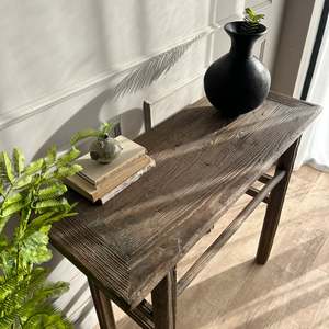 Petite console en bois massif antique, table de canapé étroite rustique vintage, meuble d'entrée en bois vieilli pour salon, chambre et salle à manger - Product Image 4