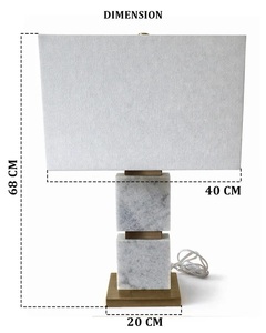 Lampe de table contemporaine en marbre blanc, mettant en valeur une architecture de cubes empilés, un savoir-faire haut de gamme et un attrait décoratif intemporel - Product Image 6