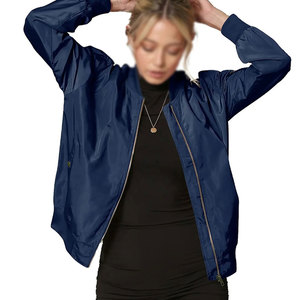 Blouson bomber classique, blouson bomber décontracté, construction durable avec finition soignée et allure moderne - Product Image 1