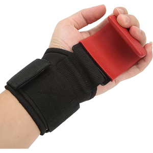 Support de poignet réglable avec protection de la paume rouge et fermeture auto-agrippante pour la protection lors de l'entraînement musculaire - Product Image 1