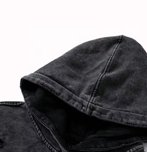 CARE MASTER Streetwear con estampado vintage, rasgaduras, logo bordado, mangas con cremallera, corte holgado y corto, lavado FORTLEO INDUSTRIES - Product Image 5