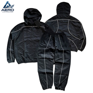 Conjuntos de Chándal Cortavientos Personalizados de Última Moda para Exteriores, de la Más Alta Calidad, al Por Mayor, con MOQ Bajo - Product Image 1