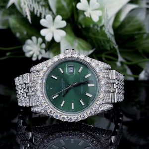 Reloj Mecánico con Esfera Verde, Brazalete de Acero Inoxidable, Bisel con Diamantes, Analógico, 40 mm, 20 mm, de Lujo, con Indicador de Fecha, Servicio de Moldeo Personalizado - Product Image 1