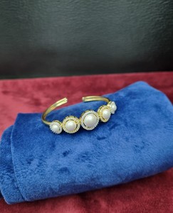 Gold Plated <b>Pearl</b> Cluster Adjustable <b>Bracelets</b> <b>For</b> <b>Women</b> Elegant <b>Women</b> Party Jewelry Gifts <b>Women</b> Fashion Jewellery Manufacturers - Product Image 2