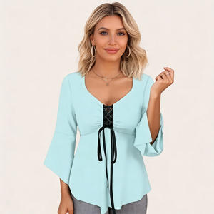 Oferta especial en Temu: Blusa informal con cuello en V, mangas acampanadas con cordones y dobladillo asimétrico para mujeres, ideal para atuendos diarios. - Product Image 3