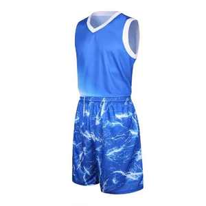 Set de Baloncesto Deportivo Premium The Talent Sports |   Diseño Clásico de Equipo |   100% Poliéster Transpirable Sin Mangas para Verano - Product Image 3