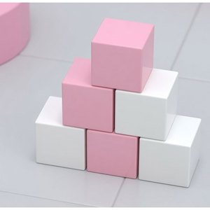 Juego de Juegos Interior de Plástico Rosa con Bloques y Figuras de Animales para Niños - Product Image 2