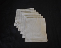 Nappe de Noël carrée unie personnalisable en lin 30% coton 70% mélangé, tissée, durable, avec coins mitrés, style européen, et serviettes assorties