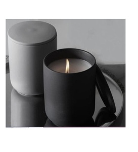 Vente en gros de pots à bougies en céramique de luxe, noirs mats, style béton, nordiques, vides, avec couvercle, pour la fabrication de bougies - Product Image 1