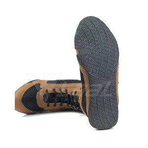 Zapatos de boxeo duraderos para hombre, ligeros, transpirables, con suela de soporte antideslizante para entrenamiento. - Product Image 3
