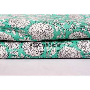 Tissu en coton 100% imprimé à la main en Inde pour femmes et filles - Matière écologique respirante et à séchage rapide pour vêtements - Product Image 1