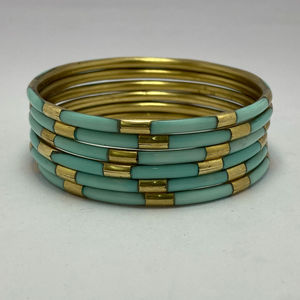 Pulseras de Resina de Alta Calidad con Diseño de Ángel, Altamente Pulimentadas, Estilo Colorido para Chicas, Hechas a Mano en India - Product Image 3