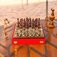Jeu d'échecs en laiton avec figurines romaines, coffret de rangement rouge, finition métal doré bronze, fait main, jeu de société décoratif, ensembles de décoration pour fêtes
