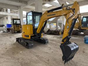 ¡Gran Oferta! Nueva Miniexcavadora 9035F de 3.8 Toneladas, Alto Rendimiento, Giro Cero, Compacta, Mejor Precio, Suministro Directo de Fábrica - Product Image 3
