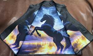 เสื้อกั๊กหนังสไตล์คลับสำหรับขี่มอเตอร์ไซค์ โดดเด่นด้วยตัวเสื้อที่เจาะรูและลายเย็บแบบเพชร - Product Image 6