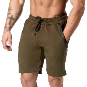Shorts de sport gris uni en polyester pour homme, taille mi-haute avec cordon de serrage, séchage rapide, rayures latérales, style décontracté - Product Image 4