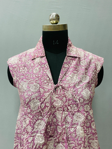 Custom Made Women's Casual Block Printed Cotton <b>Spaghetti</b> <b>Strap</b> V-neck Breathable Eco-Friendly Blouse - Product Image 5
