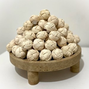 Manijas y tiradores de ratán natural a precio competitivo para puertas de cocina, dormitorio y sala de estar - Product Image 1