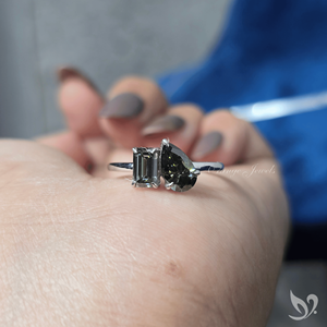 <b>Emerald</b> and Pear Cut Green Lab Grown Diamond Toi et Moi Engagement <b>Ring</b> 925 Sterling <b>Silver</b> Two Stone Minimal Ready To Ship <b>Ring</b> - Product Image 4