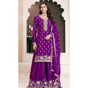 Conjunto de Traje Elegante para Mujer con Hermoso Bordado y Trabajo de Lentejuelas - Product Image 6