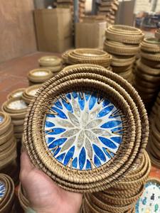 Plateau en rotin incrusté de nacre de luxe pour la présentation et le rangement sur table, artisanat fait main, origine Vietnam - Product Image 4