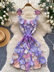 Robe courte à nouer à la taille à motifs floraux, style doux, robe de soirée d'été - Product Image 4