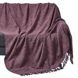 Sofá de algodón tejido a mano de primera calidad, manta de telar manual sostenible gris, textura suave elaborada por un indio experto - Product Image 2