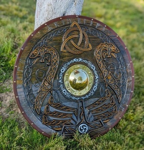 Escudo Vikingo Tradicional Hecho a Mano de Madera Duradera de Calidad de Exportación con Hoja de Acero Inoxidable, Personalizable OEM, Grado Industrial, EE. UU. y UE - Product Image 1