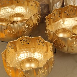 Gold Urli Bowl for Decoration Multi Uruli Bowls for Living Room Pooja Decor Housewarming Gifts - Product Image 6