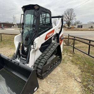 Chargeuse frontale compacte BOBCAT T64 conçue pour le chargement de grumes – Moteur, boîte de vitesses, pompe et système hydraulique fiables – Livraison rapide - Product Image 4