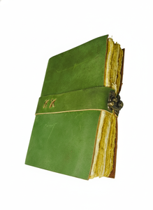 Diario de Cuero Verde AAN Overseas Ventures, Cuaderno de Recuerdos Hecho a Mano, Estilo Rústico, con Correa y Cierre, para Viajes, Escritura y Memoria - Product Image 4
