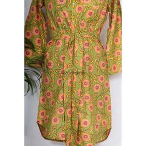 Vestido Midi de Lujo para Mujer, Estampado Floral Digital en Algodón Indio, Cuello en V, Manga 3/4, Ajustado al Cuerpo, para Eventos Nocturnos o Bodas, Ecológico - Product Image 6