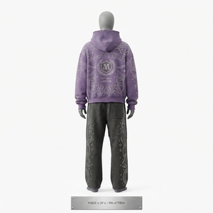 Conjunto de Sudadera con Capucha Morada Personalizada con Pedrería y Pantalones Jogger Negros de Pierna Ancha, de Algodón y Felpa, Estilo Urbano, Venta al por Mayor OEM - Product Image 3