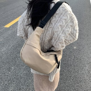 Bolso de hombro cruzado estilo Y2K simple para mujer uso diario - Product Image 1