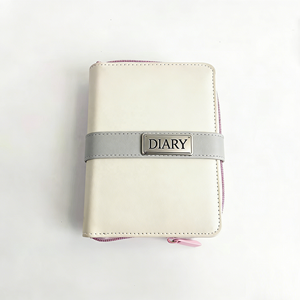 Impresión de Biblias Personalizadas La Santa Biblia Reina Valera 1960 KJV Versión en Inglés, Cartón Offset, Tamaño Personalizable, con Cierre - Product Image 1