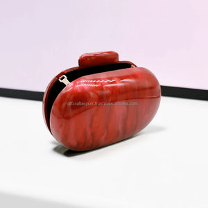 Nouveaux sacs à main en résine sur mesure avec des ornements en pierre et en laiton idéaux pour les magasins d'accessoires de mode par RF Crafts - Product Image 3