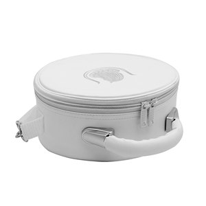 Emblema de las Hijas de Isis en blanco, bordado a máquina, BLANCO con correa - Product Image 1