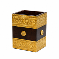 Support à stylos carré en bois fait main avec gaufrage doré antique, organiseur de bureau traditionnel pour anniversaire