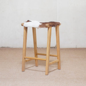 Taburete de Bar Moderno de Madera con Asiento de Cuero Genuino de Cabra, Diseño Rústico Redondo, Mueble de Bar Duradero para el Hogar - Product Image 3