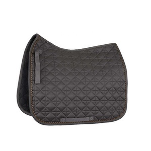 Rombe Quilting Dressage Saddle Pad Blackened Pearl Grey con relleno de algodón y forro de tela para saltar - Product Image 1