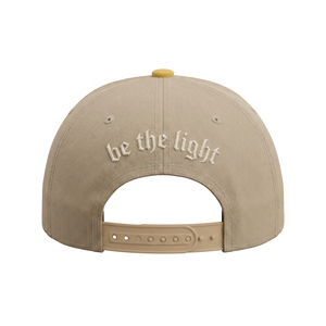 Gorra unisex de 6 paneles con logo bordado en 3D/PUFF y diamantes de imitación y estrellas en el borde con tamaño ajustable. - Product Image 4