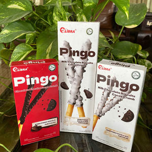 PINGO Set de Snacks Vietnamitas: Palitos de Galleta de Chocolate con Leche 32g y 49.5g |   Empaque Personalizable - Product Image 1