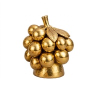 Nœud de corde en aluminium artisanal abstrait, finition bronze rustique, objet décoratif idéal pour la décoration de table à la maison