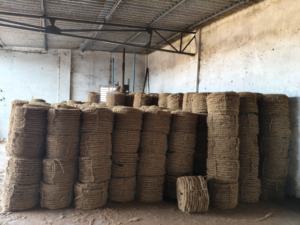 Corde en fibre de coco naturelle, écologique, faite à la main, résistante, pour la maison, le jardin, le camping et l'usage industriel - Prix de gros - Product Image 4