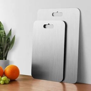 Tabla de cortar de acero inoxidable, rectangular, antideslizante, fácil de limpiar, duradera, no tóxica, tabla de cortar para cocina - Product Image 1