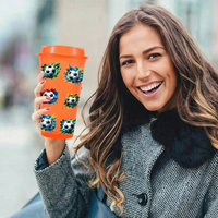 Nouvel arrivage : Mug à paillettes en plastique écologique de 16 oz, motif football, portable, réutilisable, pour sublimation, idéal pour les fêtes